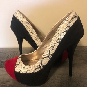 Women’s Pumps Size 8